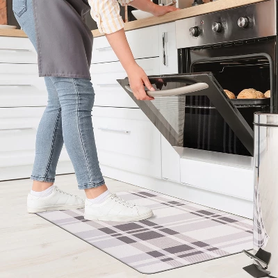 World Rug Gallery Plaid Anti-Fatigue Standing Mat 12 World Rug Gallery Plaid Anti-Fatigue Standing Mat - Image 10