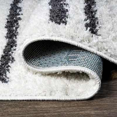 Petra Stripe Geometric Shag Area Rug - JONATHAN Y 4 Petra Stripe Geometric Shag Area Rug - JONATHAN Y - Image 2