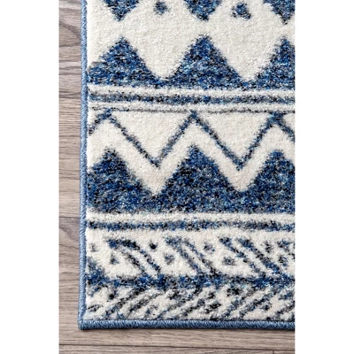NuLOOM Transitional Global Becky Area Rug 4 NuLOOM Transitional Global Becky Area Rug - Image 2