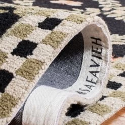 Hooked Tiana Rug - Safavieh -Home Decor Store GUEST 8e6efd96 3518 43d3 901f ce47ff6d70b5