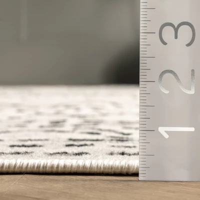 NuLOOM Olivia Transitional Moroccan Area Rug 4 NuLOOM Olivia Transitional Moroccan Area Rug - Image 2