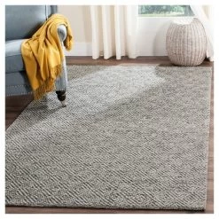 Araceli Rug - Safavieh -Home Decor Store GUEST da5c96a8 7237 4653 a009 98ba8e07df35