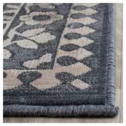 Almas Vintage Rug - Safavieh